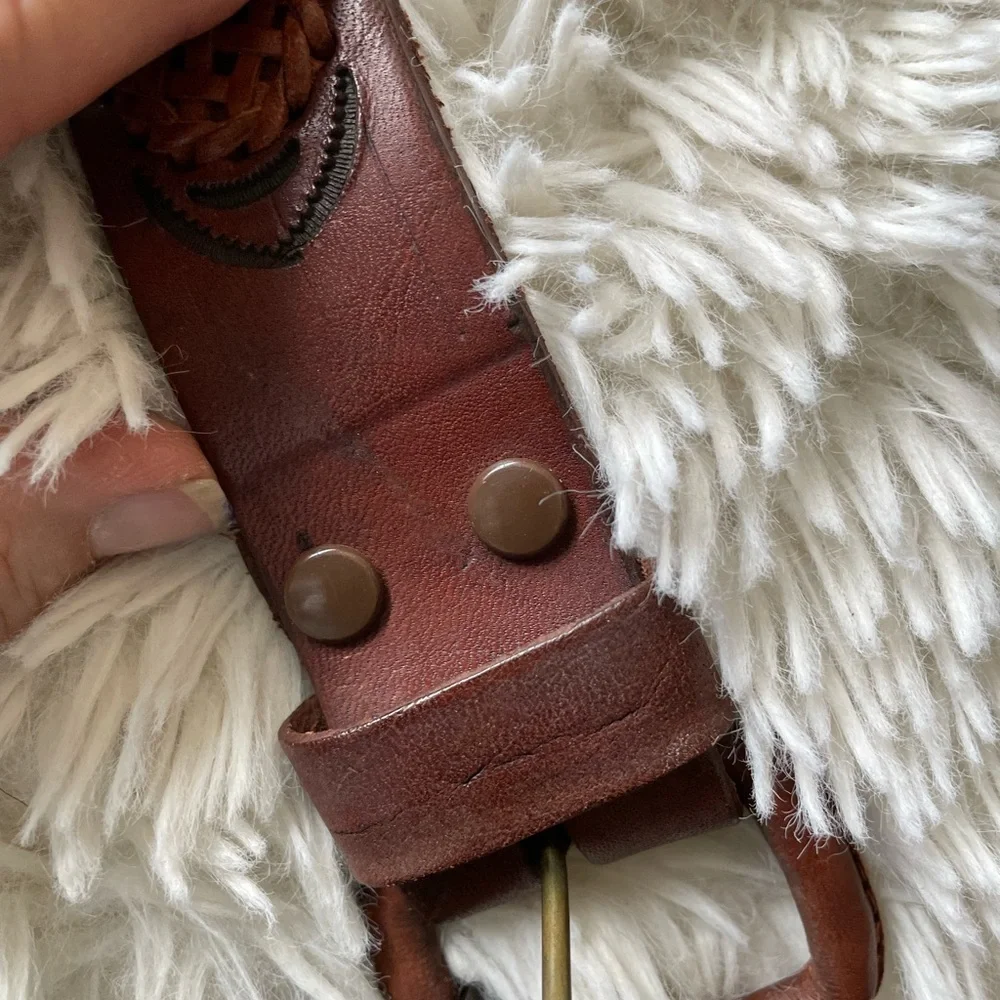 Randy Nichols Handmade Brown Tooled Western Rodeo Leather belt with woven accent